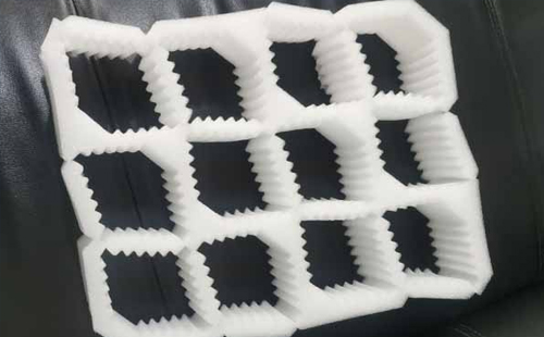 平安苹果内衬防震设计与材料选择指南 平安苹果内衬防震设计与材料选择指南